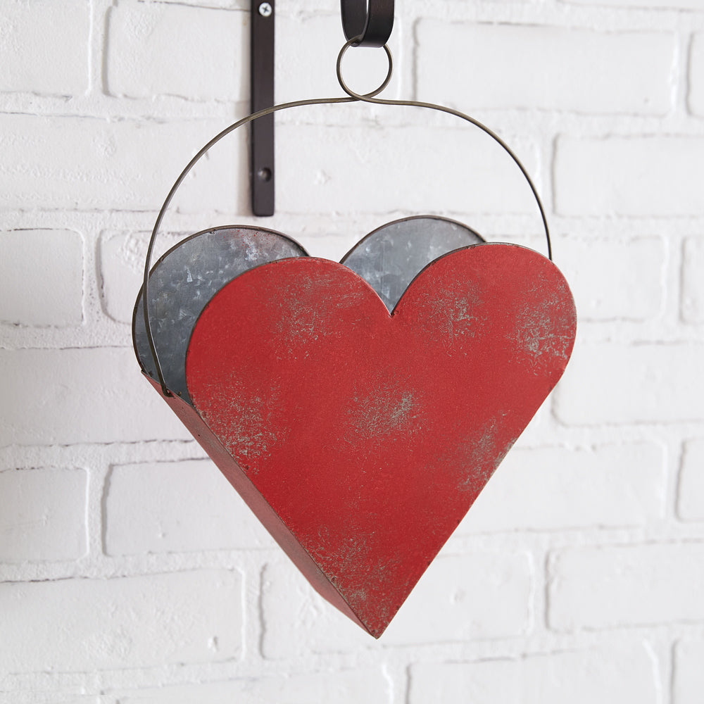 Charming Heart-Shaped Hanging Planter