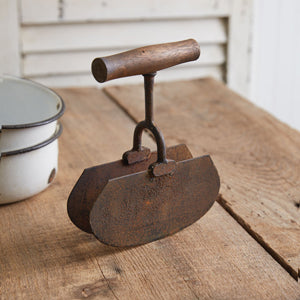 Primitive Metal Blade Food Chopper - Box of 2 - Countryside Home Decor